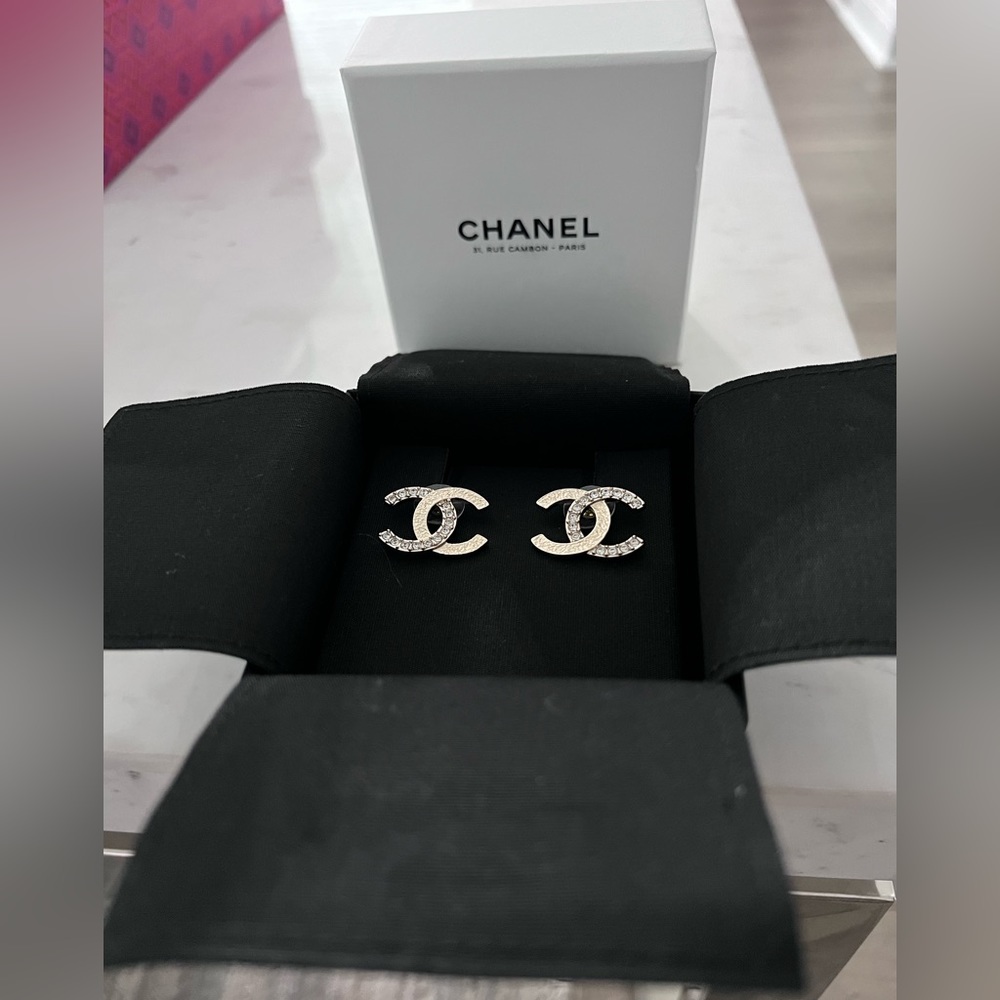 CHANEL 2023 Classic CC Crystal Stud Earrings